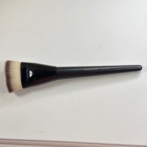 *FINAL PRICE* Black Makeup Brush by Maange